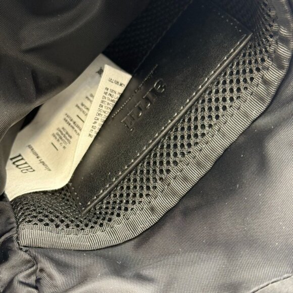 🆕 AMI PARIS 🧿 NWOT Black Ami de Coeur Crossbody Pocket Pouch - Picture 11 of 16